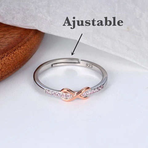 Anillo Infinito de Plata y Circonia